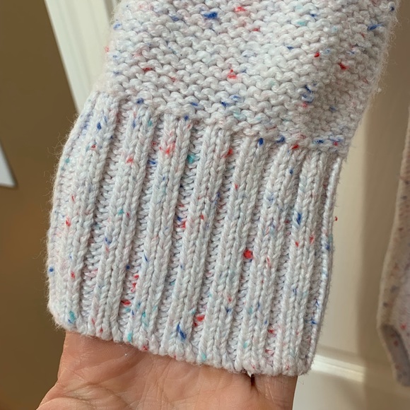 Old Navy Maternity Sweater - Picture 4 of 5